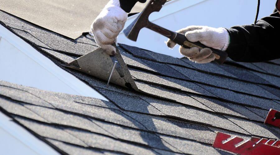 Professional metal roof installation in Munfordville, KY
